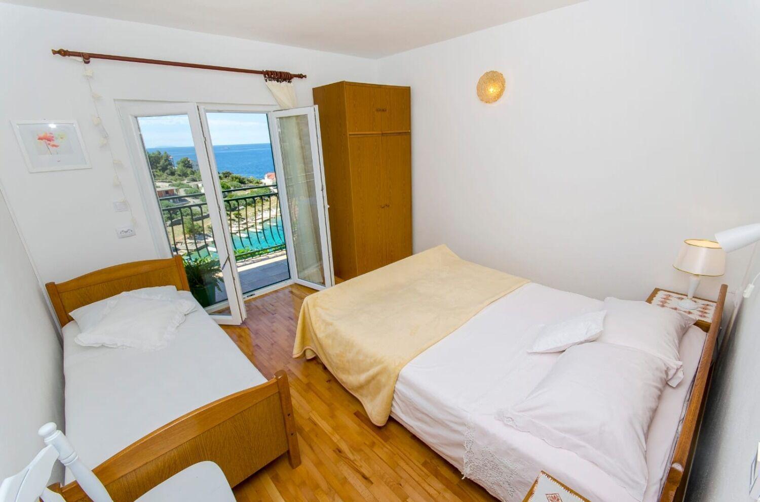 Apartments Bosiljka - By The Sea Sevid Εξωτερικό φωτογραφία